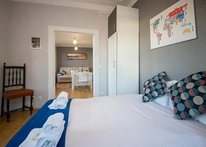 Captain House, Amazing In Santos Lisbona